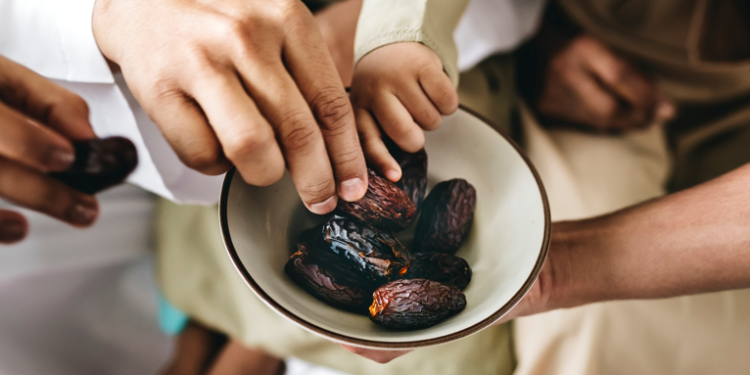 Mengenal Sunnah di Waktu Berbuka