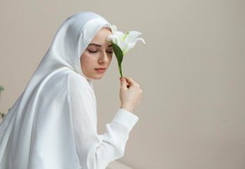 Perempuan Itu Istimewa, Tapi Sudahkah Kita Menyadarinya?