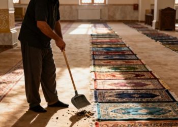 Najis Kering Tidak Terlihat? Ini Cara Membersihkannya Biar Ibadah Tetap Aman dan Tenang!