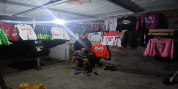 Ketika pakaian Thrifting Membunuh Ekonomi Dan Ekologi