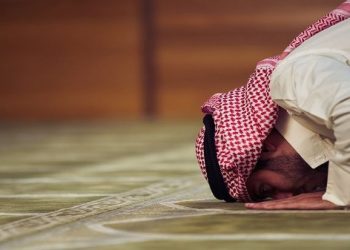 Shalat Tidak Sah Atau Tidak Diterima? Ternyata Kedua Istilah Tersebut Memiliki Makna yang Berbeda, Simak Penjelasannya!
