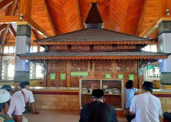 Syekh Maulana Ishaq : Ulama Pengembara yang Berperan dalam Islamisasi Jawa Timur