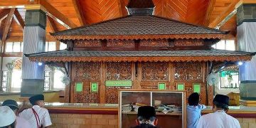 Syekh Maulana Ishaq : Ulama Pengembara yang Berperan dalam Islamisasi Jawa Timur