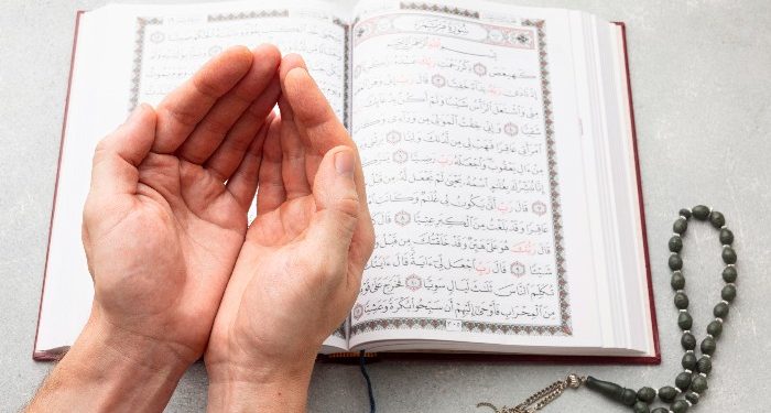 Doa: Senjata Terkuat Seorang Muslim yang Sering Diremehkan